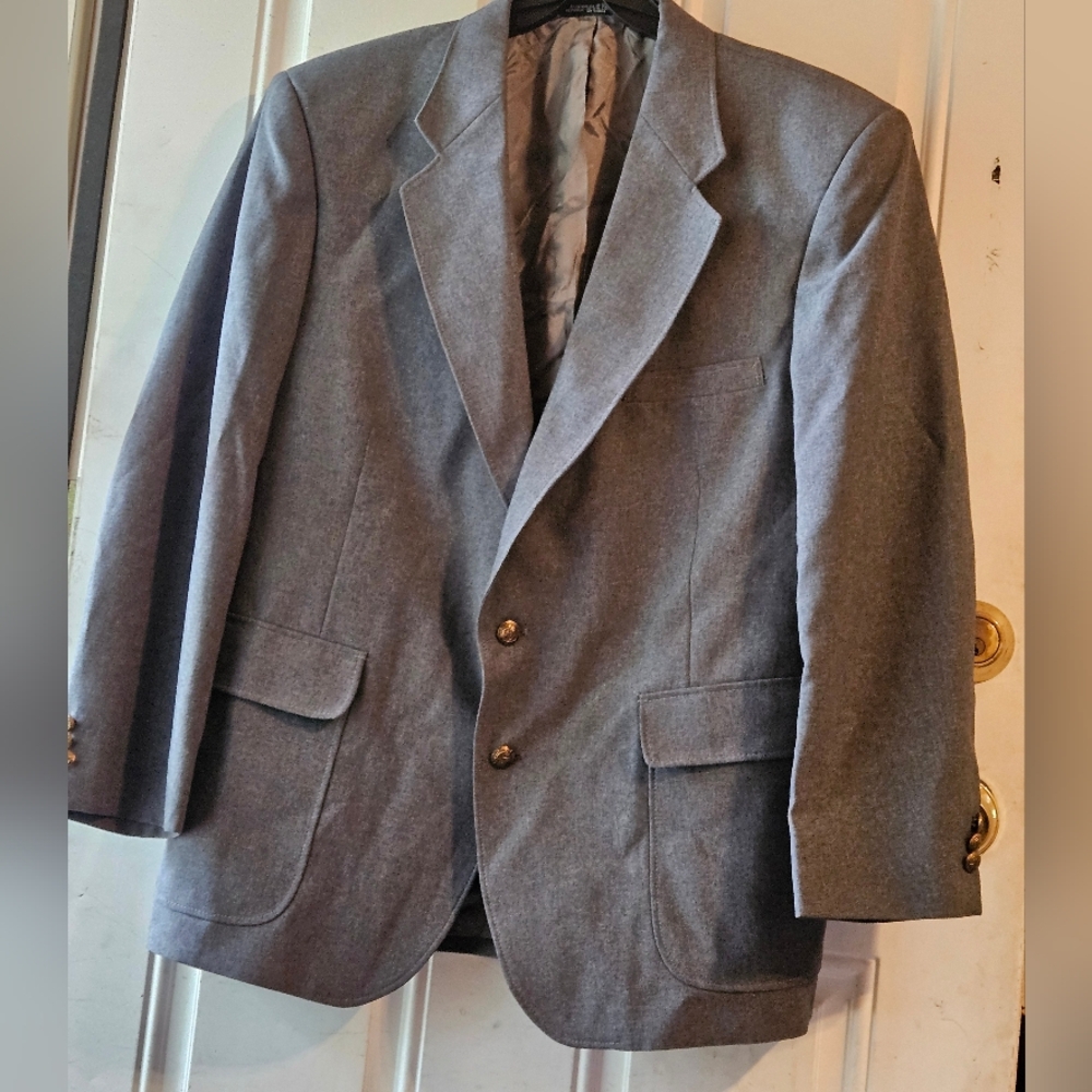Men's Gray Blazer